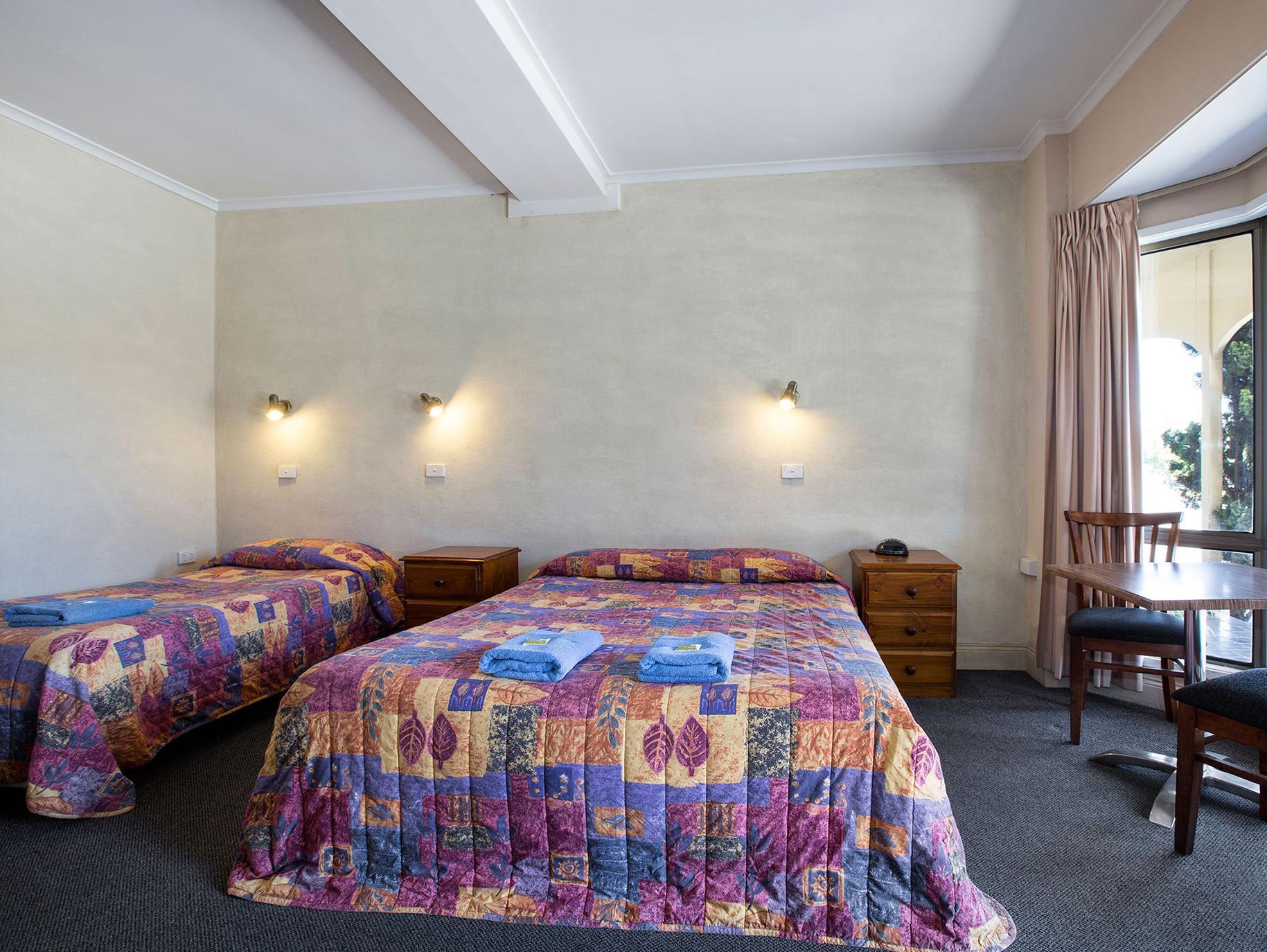 Boomerang Hotel Lavington Dış mekan fotoğraf