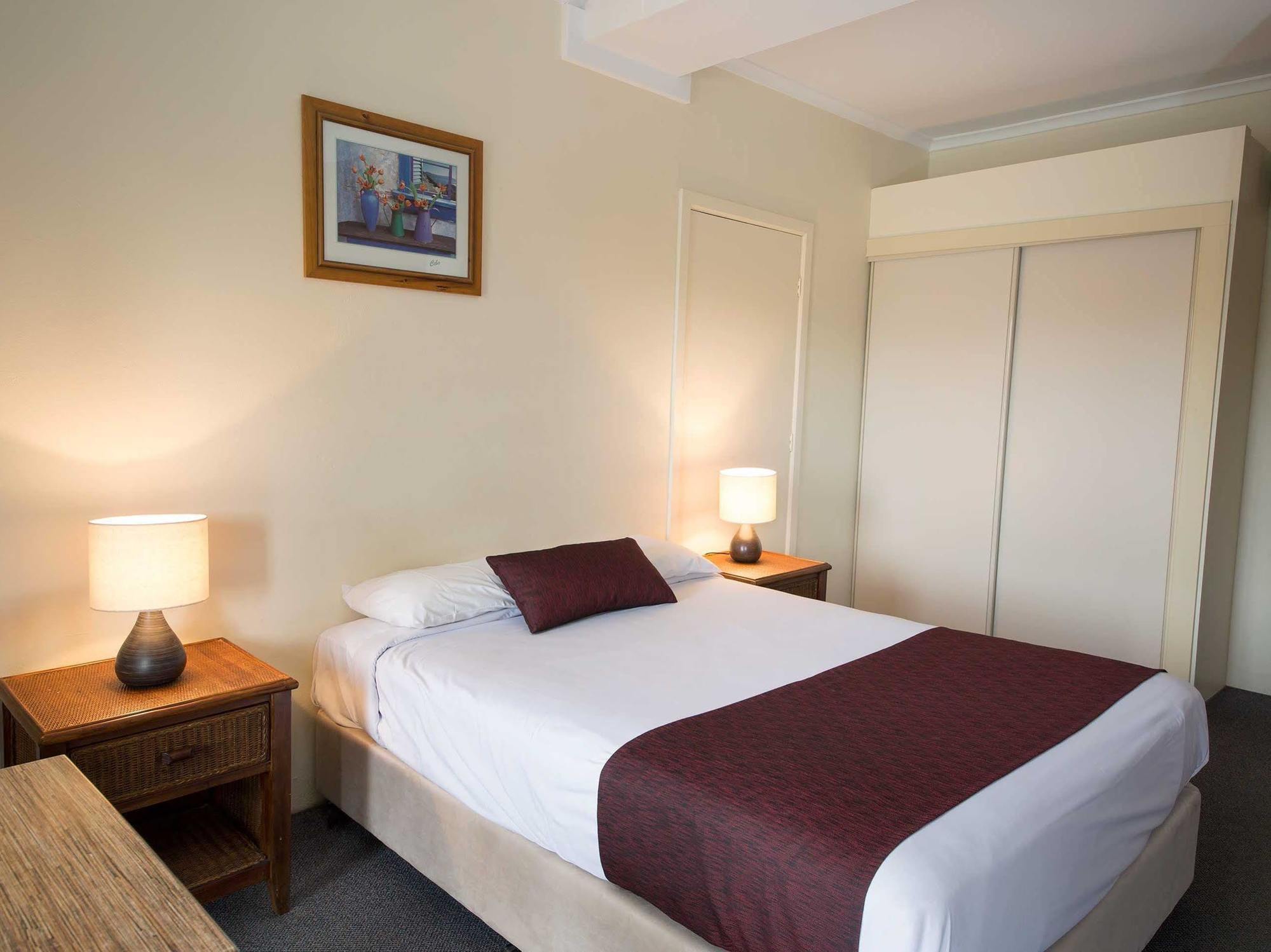 Boomerang Hotel Lavington Dış mekan fotoğraf